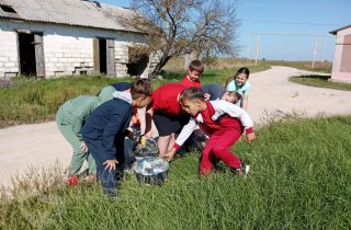 Школьники поддержали экологическую акцию в заказнике “Приазовский”