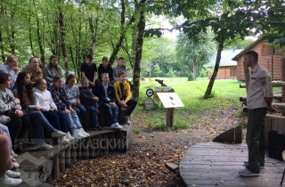 В День работников леса госинспекторы рассказали о своей работе школьникам