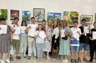 В Краснодарском художественном музее им. Коваленко открыта  итоговая выставка «Творчество без границ. Красная книга Кубани глазами особенных художников».