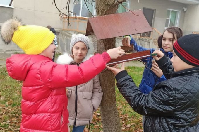 Кавказский заповедник начинает  традиционную акцию «Покормите птиц» и приглашает всех желающих от 4 до 18 лет принять участие в конкурсах акции. 
