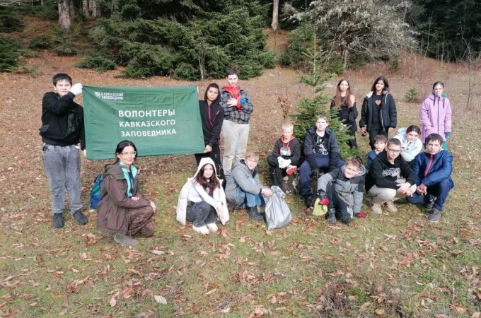 2 декабря ко Дню волонтера кордон Гузерипль с волонтерской акцией посетили школьники Средней школы №6 города Майкопа.