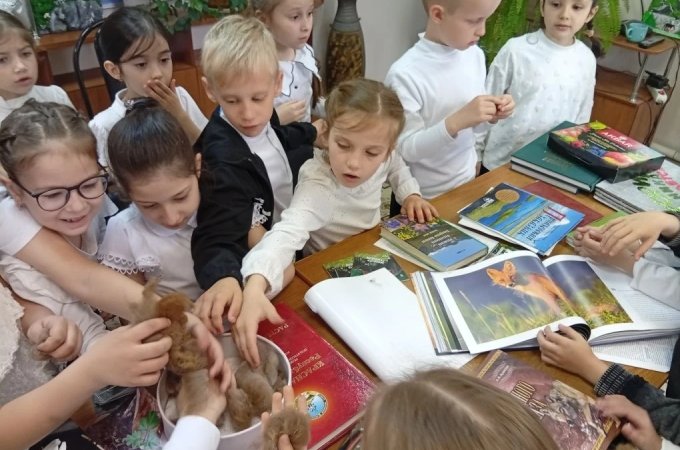 Дни открытых дверей прошли в День рождения Кавказского заповедника в экоцентре «Гузерипль» и в научном отделе в Майкопе. 